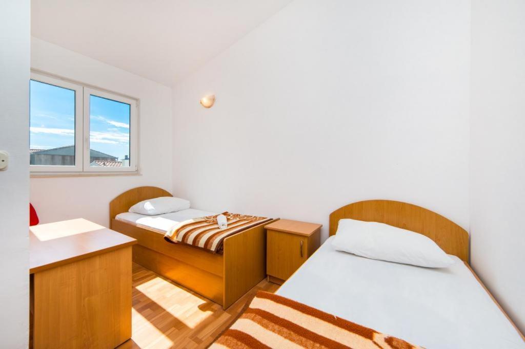 Apartments Slavena Gradac  Exteriér fotografie
